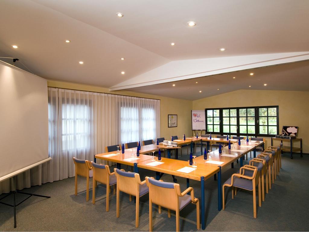 Landhotel Der Schwallenhof Bad Driburg Luaran gambar