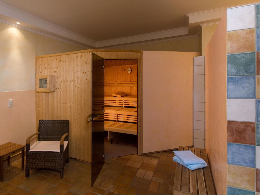 Landhotel Der Schwallenhof Bad Driburg Luaran gambar